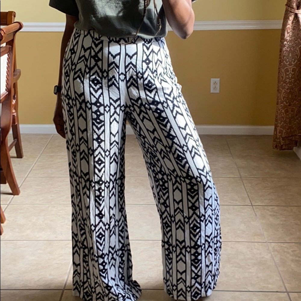 Philosophy Black & White WideLeg High Waist Pants